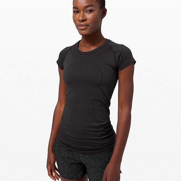 lululemon athletica Tops - Swifty-tech short sleeve crew